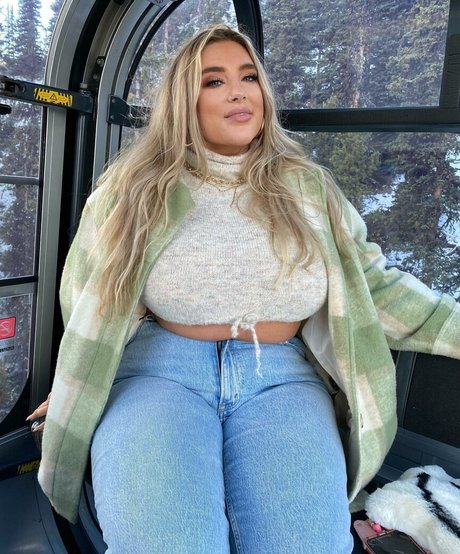 Taya Christian kostenlose nacktheit foto