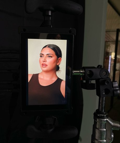 asiatischer dreier onlyfans heiße nette bild