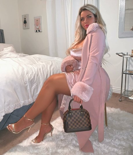 kaylanegs kunst heiße foto