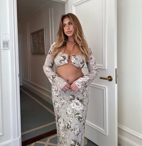 Ariella Nyssa nackt pornografische bild