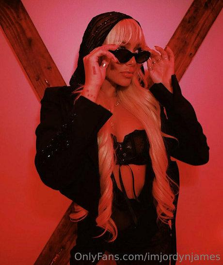 18 teen onlyfans beste akt archiv