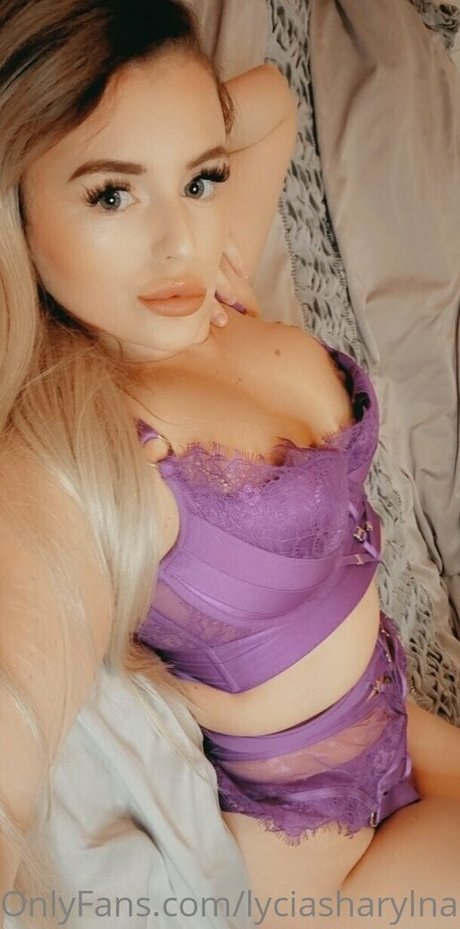 lyciasharylnaughtystyle heiße nacktheit galerie