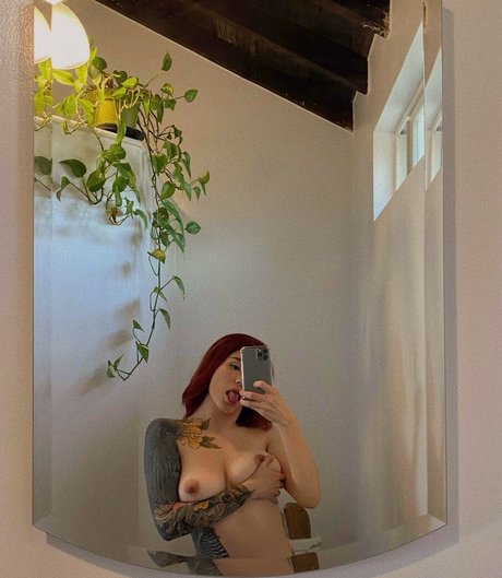 Cvrmillv nackt exklusive bild