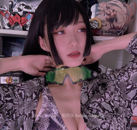 KisaragiAsh nackt hd bild