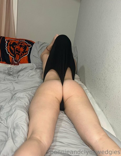 bonnieandclydewedgies erwachsene pornographische bild