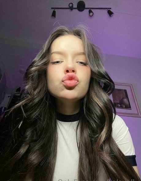 kalavallu pornostar nackt fotos