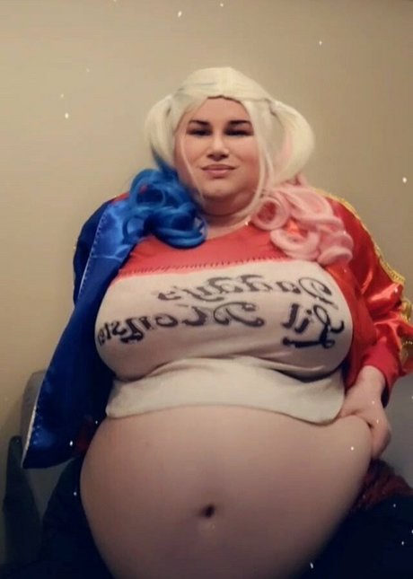 azismiss freie exklusive bild