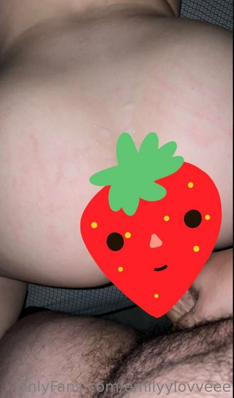 emilyylovveee nackt heiße bild