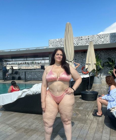 Patricia Curvy XXL kunst nackte bilder