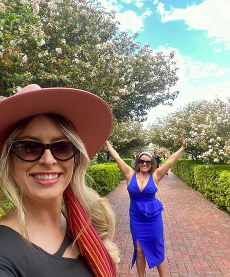 Chloe G porno hübsche bilder