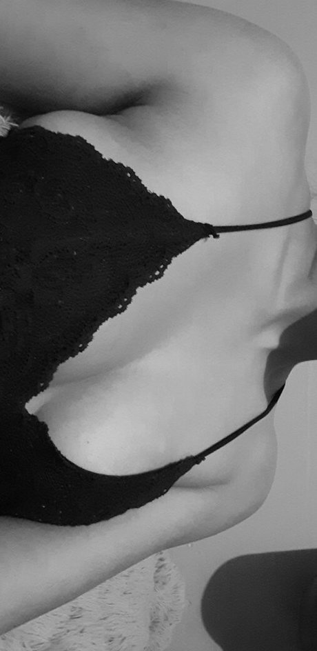 la taxos pornostar schöne bilder