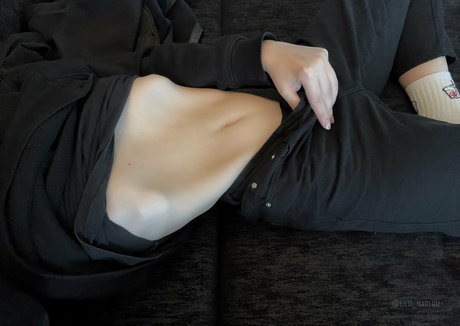 lilu marlow model nacktheit foto