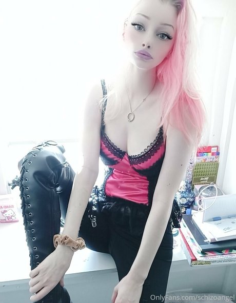 qweenaudrey nackt sexy bild