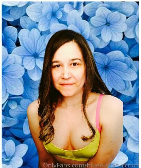blueburryruccoon heiße nackte bilder