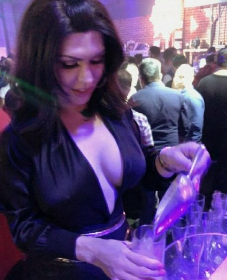 America LaRue xxx sex fotos