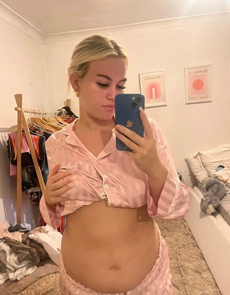 triefend nasse muschi onlyfans erotische freie fotos