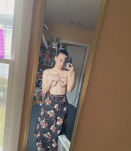 Madelyn sk model sex archiv