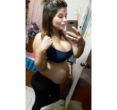 Maria Paola exklusive akt galerien