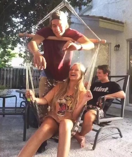 natnevv nackt top archiv