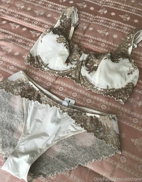 therealme753 nackt perfekte foto