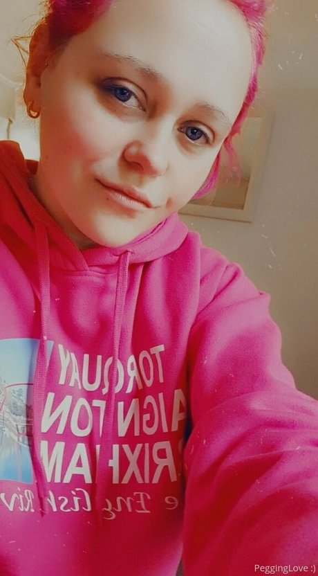 pegginglove hd erotische foto