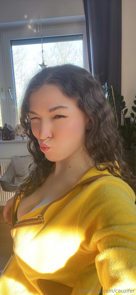 cauzifer erotische erwachsene fotos