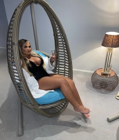 Brittany T freie erotische foto