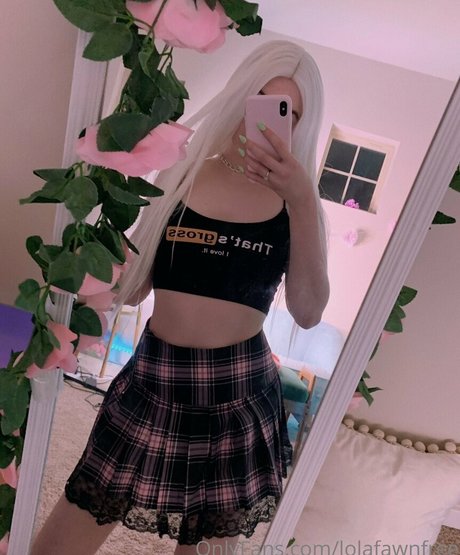 lolafawnfree perfekte nackte galerien