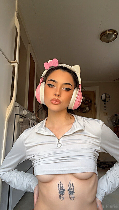 titten-selfie onlyfans top pornografische foto