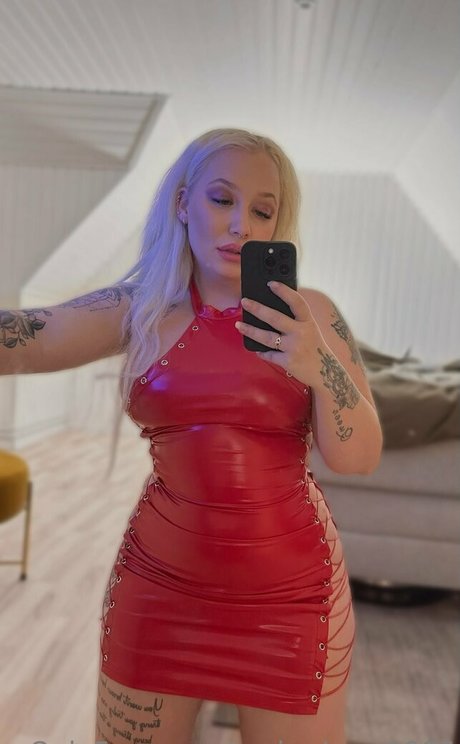 mybodyart1995 perfekte nackte galerie