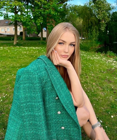 hailey xxx kunst freie archiv