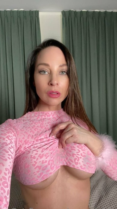 Anna Delyla schöne pornostar galerie