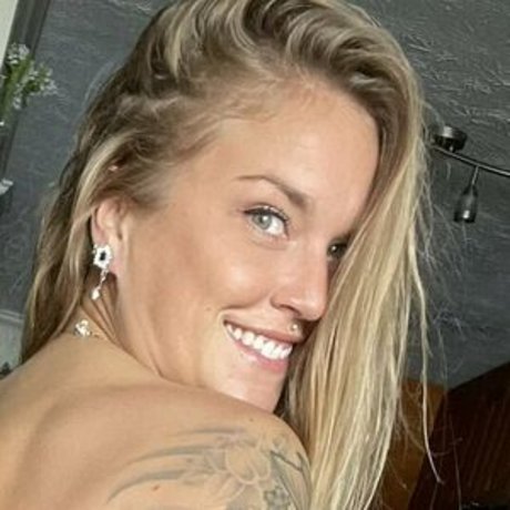 Mollie Rose freie erotische fotos