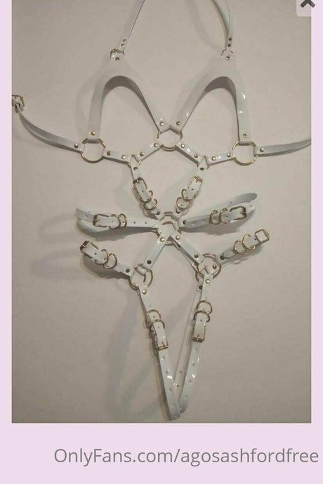 agosashfordfree model nackte galerien