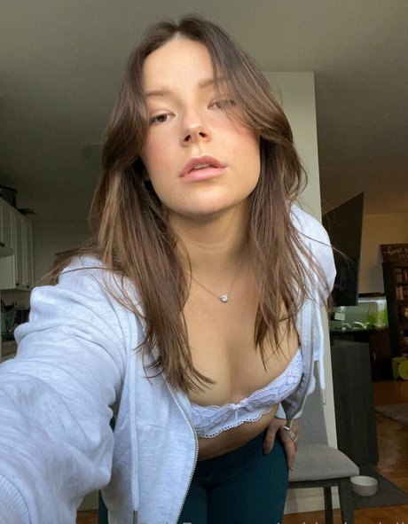 zierliche nackte onlyfans perfekte beste bilder