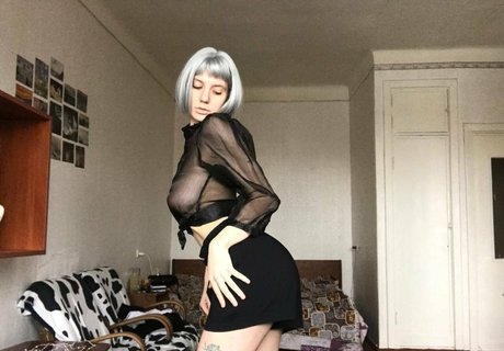 yanaperfect perfekte sexy galerie