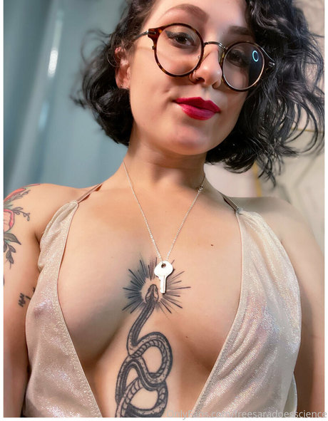 freesaradoesscience beste pornostar bilder