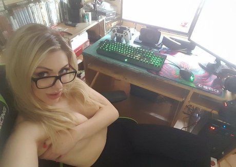 schöne titten nur fans perfekte hd bild