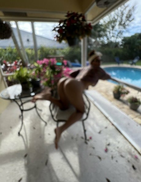 Malia Hope freie nackt foto