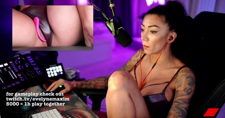 Evelyne92 top akt fotos