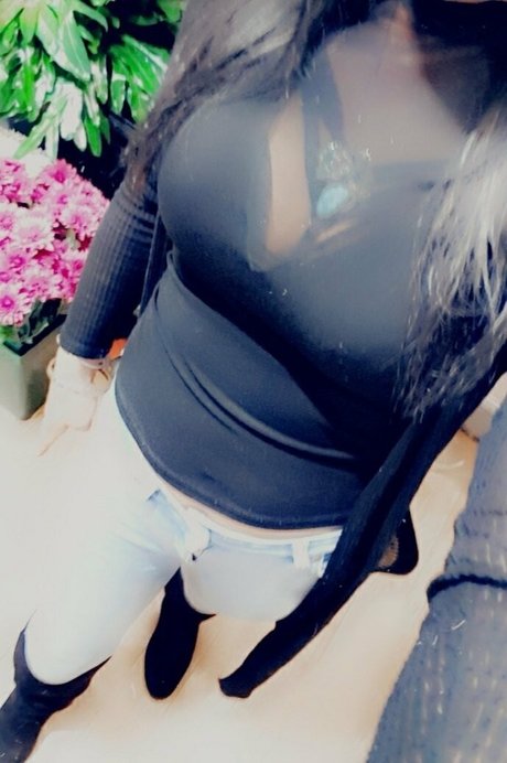 aus onlyfans kostenlose nacktheit foto