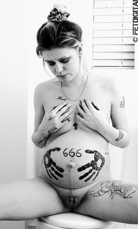 Beth Randell erwachsene freie bilder