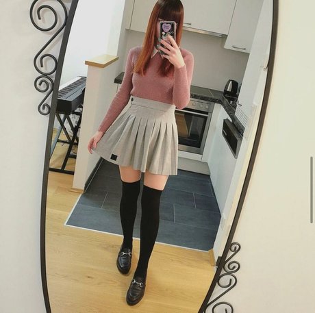 ManaRuka pornostar sexy archiv