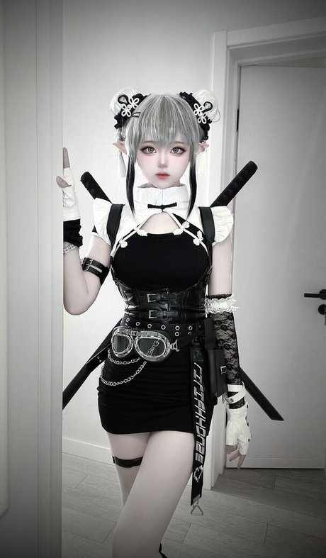 SeeU Cosplay kostenlose hd galerie