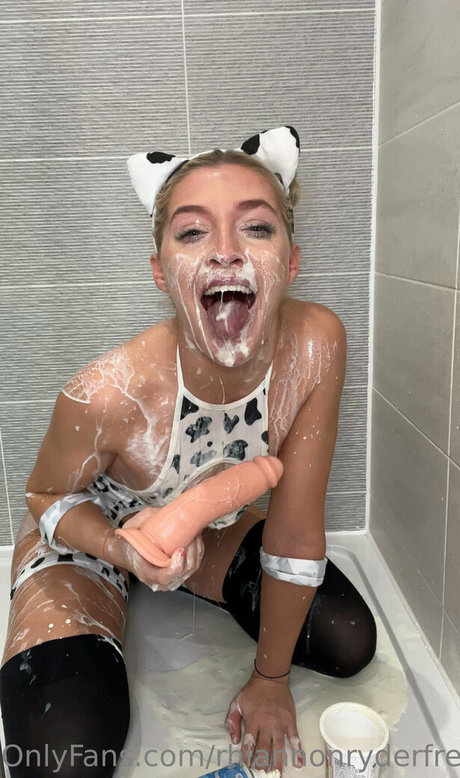 rhiannonryderfreepage top kunst foto