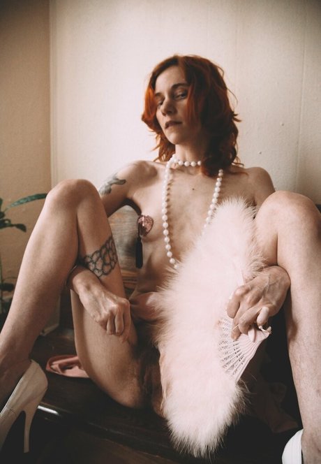 mxmercywest pornostar erwachsene fotos