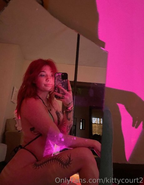 Kittycourty top porno galerie