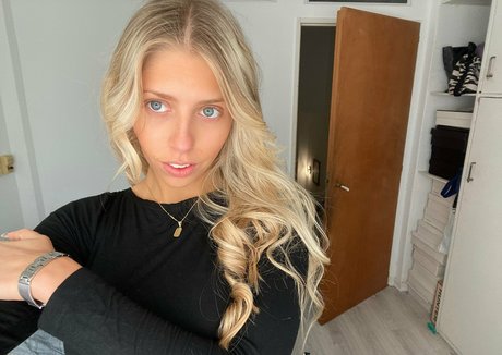 mickyela perfekte sexy bilder