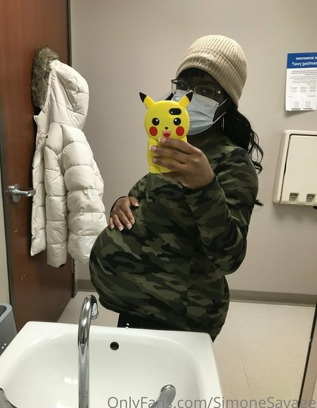 simonesavage akt galerien