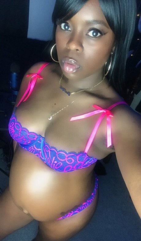 simonesavage xxx hd foto